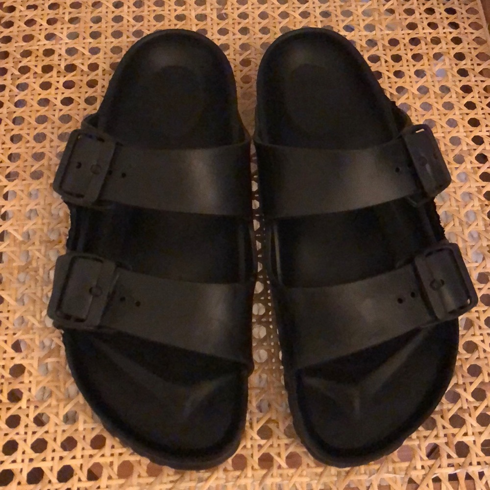 Birkenstock sandals black